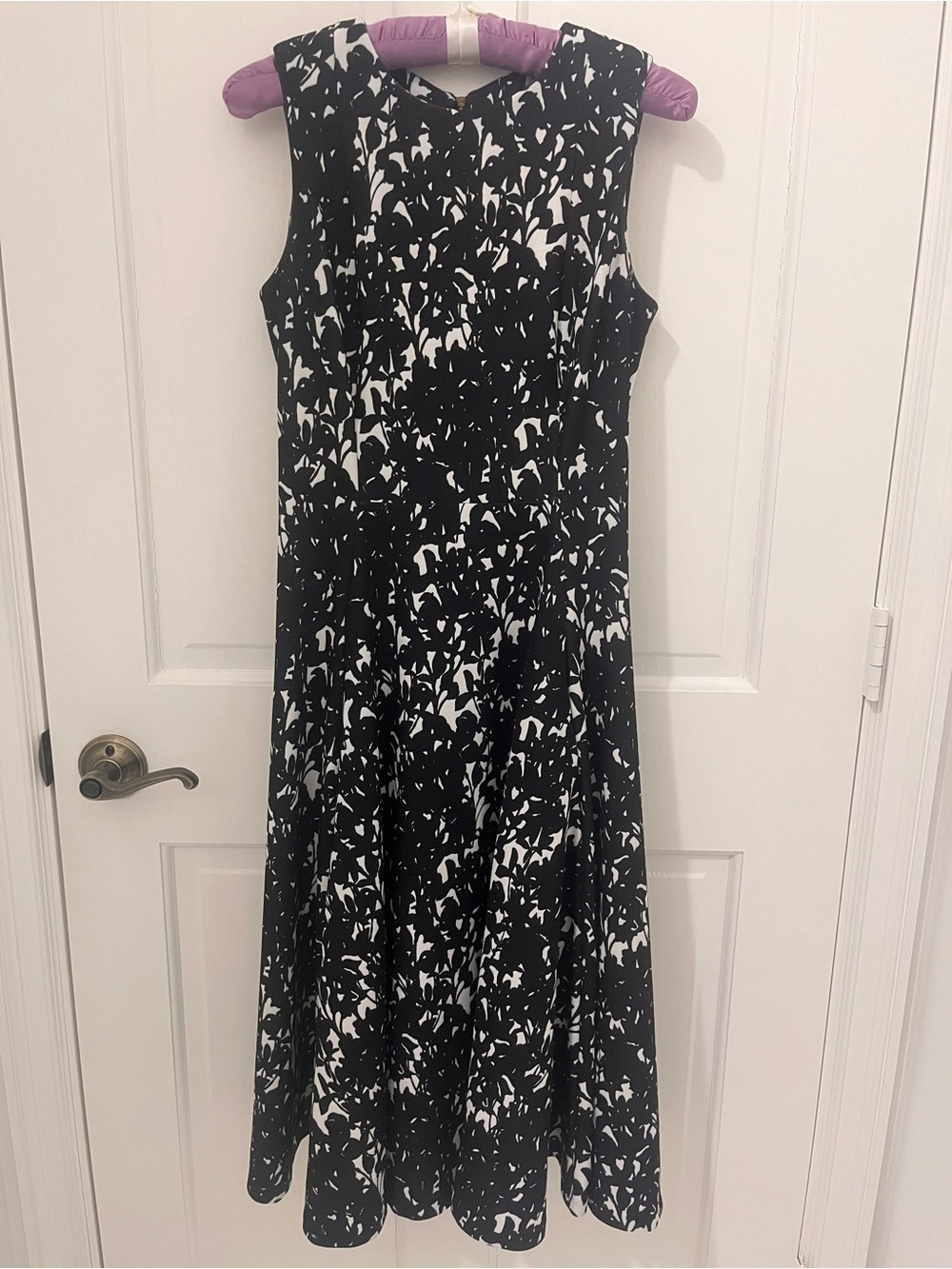 Calvin Klein Black & White Sleeveless A-line Midi Dress